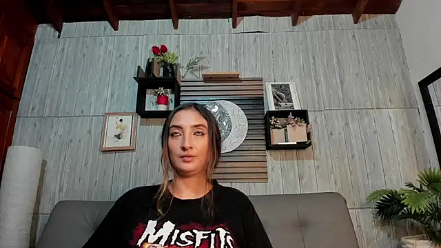 Snapshot of Alucarda666 chatting on June 2026 09:06:01 PM Alucarda666 online show from June 2026 09:06:01 PM