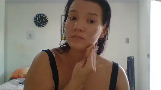Snapshot of valery_fitt chatting on June 2026 07:45:01 PM valery fitt online show from June 2026 07:45:01 PM