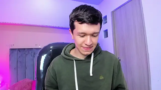 Snapshot of ken_col chatting on April 2026 03:40:02 AM ken col online show from April 2026 03:40:02 AM