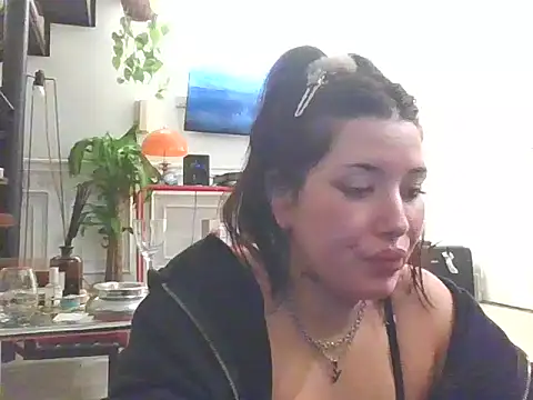 cherryxxox online show from April 2026 12:54:02 AM