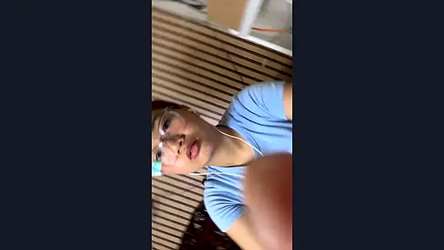 SheenaMcbrien online show from April 2026 11:15:01 AM