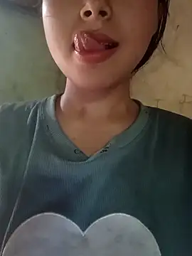 ross001 online show from April 2026 08:42:02 AM