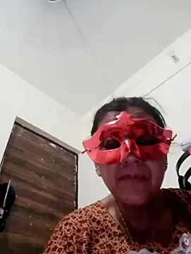 Charming-Cherry online show from April 2026 08:13:02 PM