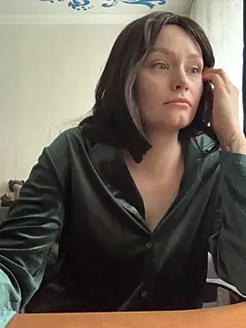 Ann Hunt online show from April 2026 10:21:01 AM