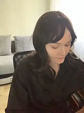 Ann Hunt online show from April 2026 07:31:01 AM