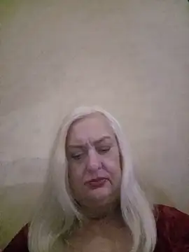 Snapshot of Julia20X chatting on June 2026 01:14:01 PM Julia20X online show from June 2026 01:14:01 PM