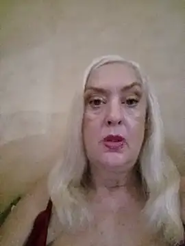 Snapshot of Julia20X chatting on July 2026 12:11:02 PM Julia20X online show from July 2026 12:11:02 PM