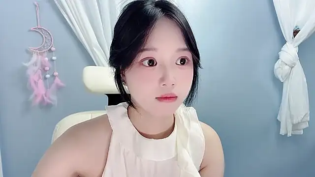 Snapshot of Xiaoqing00 chatting on June 2026 05:56:02 AM Xiaoqing00 online show from June 2026 05:56:02 AM