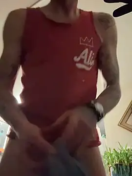 Snapshot of badmorman chatting on April 2026 07:47:01 AM badmorman online show from April 2026 07:47:01 AM