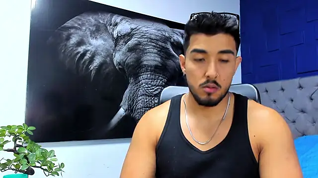 alangreek1 online show from June 2026 01:51:02 AM