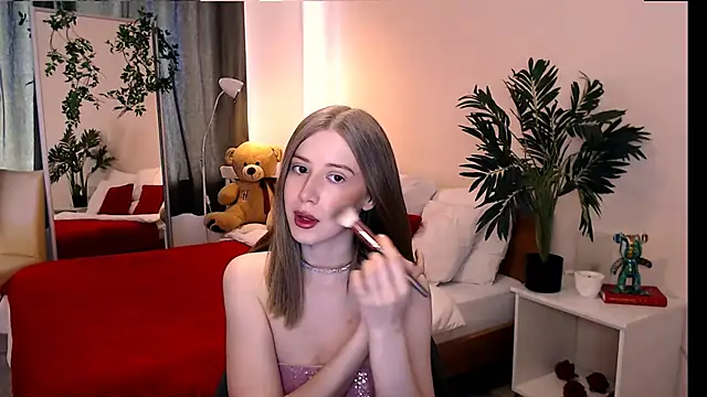 cheeky chick online show from June 2026 01:35:02 PM