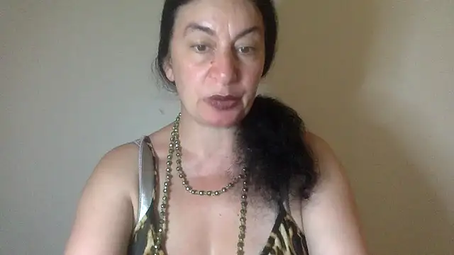 Snapshot of Lizzaa80 chatting on June 2026 04:51:01 PM Lizzaa80 online show from June 2026 04:51:01 PM