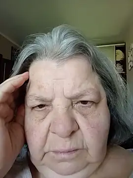 Snapshot of MartaMia68 chatting on June 2026 06:32:02 AM MartaMia68 online show from June 2026 06:32:02 AM