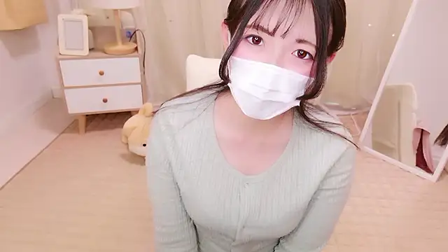 Snapshot of Satomi_nn chatting on April 2026 04:51:01 AM Satomi nn online show from April 2026 04:51:01 AM