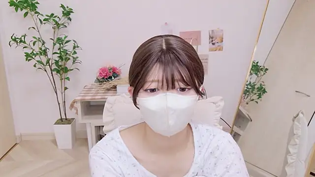 Snapshot of SERIpon_ chatting on May 2026 12:10:02 PM SERIpon online show from May 2026 12:10:02 PM