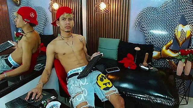 Snapshot of Skinny_cute_Alyer chatting on July 2026 02:13:02 AM Skinny cute Alyer online show from July 2026 02:13:02 AM