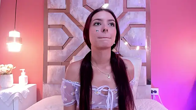 VIOLET 19XXX online show from April 2026 12:55:01 PM