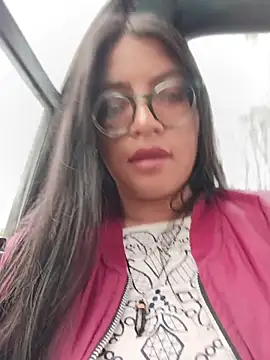 Snapshot of SOFI__10 chatting on June 2026 11:56:02 AM SOFI 10 online show from June 2026 11:56:02 AM