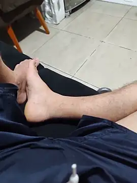 Fofinho44 online show from May 2026 10:50:03 PM