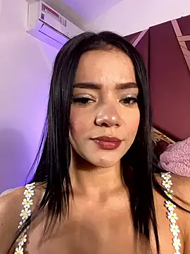 ZoeHarpers online show from June 2026 12:00:02 PM