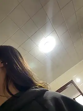 Lucyfer-fire online show from April 2026 11:26:01 AM