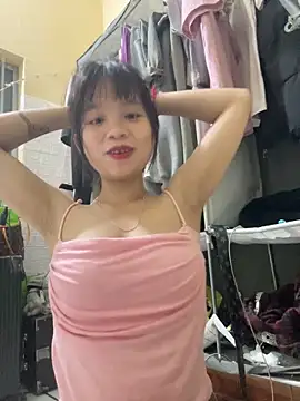 Snapshot of Neo-baby chatting on April 2026 03:47:02 PM Neo-baby online show from April 2026 03:47:02 PM