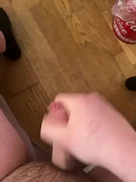 paullove69 online show from April 2026 10:42:01 AM