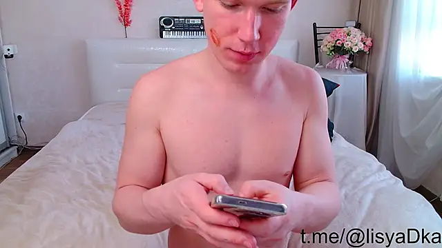 Snapshot of The_Slutty_Fox chatting on April 2026 01:41:02 PM The Slutty Fox online show from April 2026 01:41:02 PM