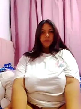 Izel  online show from June 2026 02:49:01 AM