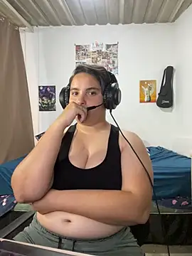 Gloria 88 online show from April 2026 02:05:02 AM