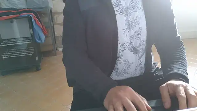 brunosso85ita online show from May 2026 04:56:02 PM