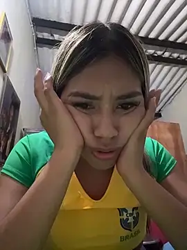 Kimmiebellarie online show from June 2026 02:24:02 AM