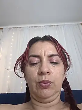 Snapshot of Sofia_Mature_ chatting on June 2026 12:10:02 PM Sofia Mature online show from June 2026 12:10:02 PM