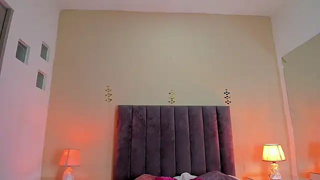 Snapshot of scarlet_pielcanela chatting on June 2026 08:13:02 PM scarlet pielcanela online show from June 2026 08:13:02 PM