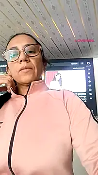 Snapshot of Rouse69__ chatting on July 2026 01:20:02 PM Rouse69 online show from July 2026 01:20:02 PM