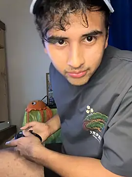 Snapshot of AdrianEmpire chatting on April 2026 10:49:01 PM AdrianEmpire online show from April 2026 10:49:01 PM