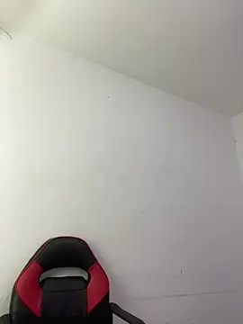 Snapshot of AMARA21 chatting on April 2026 12:55:01 PM AMARA21 online show from April 2026 12:55:01 PM