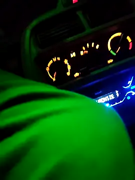 Snapshot of saur1221wjz chatting on April 2026 09:31:01 PM saur1221wjz online show from April 2026 09:31:01 PM