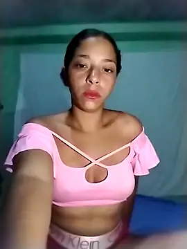 YuliBrayan online show from April 2026 06:09:01 AM