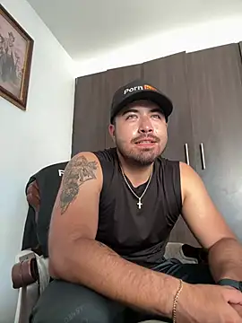 Snapshot of Frednunex chatting on April 2026 07:58:02 PM Frednunex online show from April 2026 07:58:02 PM