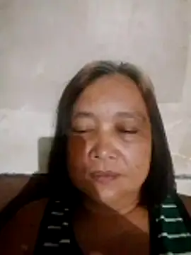 jeanyummytits online show from May 2026 12:22:02 PM