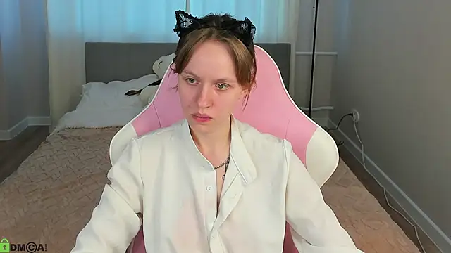 Snapshot of Milena_Milyan chatting on April 2026 01:10:02 AM Milena Milyan online show from April 2026 01:10:02 AM
