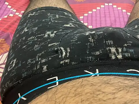 smalldick1202 online show from April 2026 09:50:02 PM