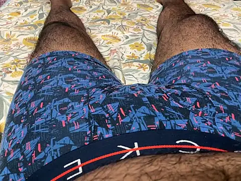 smalldick1202 online show from May 2026 03:12:01 AM