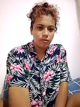 rizosdefuego online show from April 2026 05:08:02 PM