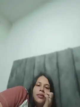 Gialuca  online show from April 2026 12:38:01 AM