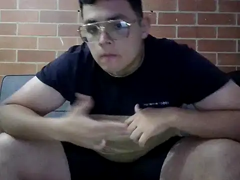 Snapshot of steef0_ chatting on April 2026 03:18:02 AM steef0 online show from April 2026 03:18:02 AM