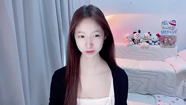 Snapshot of lucky-tt chatting on June 2026 04:40:01 AM lucky-tt online show from June 2026 04:40:01 AM
