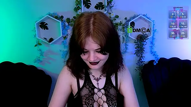 nikki kiss  online show from June 2026 09:07:02 AM
