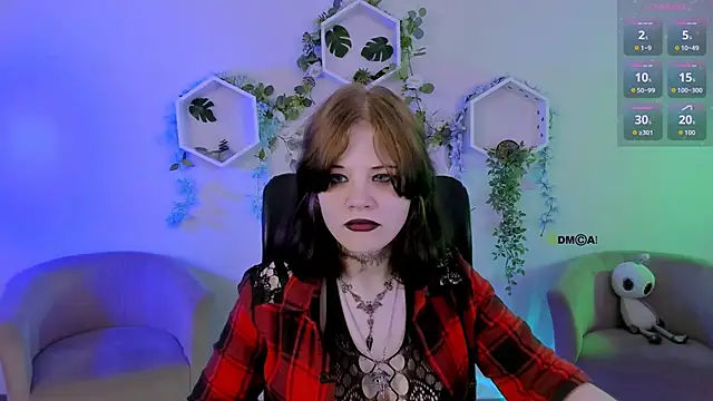 nikki kiss  online show from July 2026 08:38:01 AM